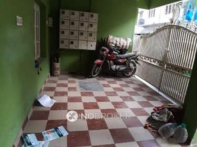 1 BHK Flat In Standalone Building for Rent In J. P. Nagar