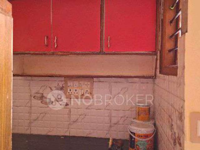 1 BHK Flat In Standalone Building for Rent In J. P. Nagar