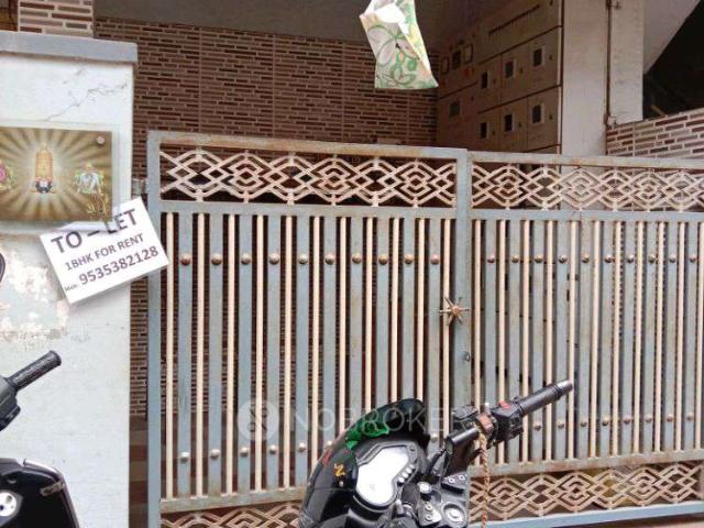 1 BHK Flat In Standalone Building for Rent In J. P. Nagar