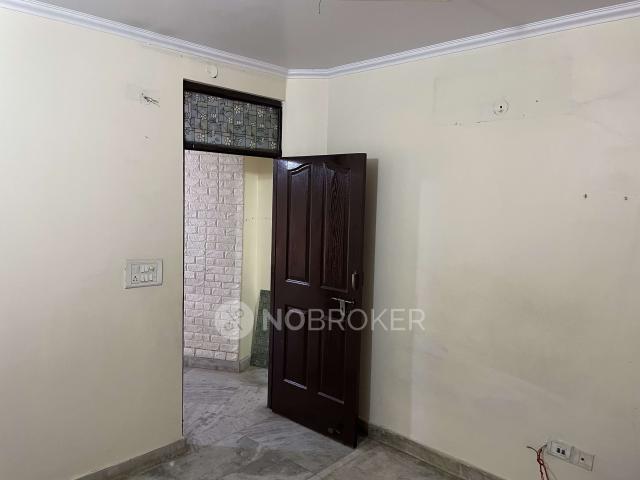 1 BHK Flat In Standalone Building for Rent In Mandawali