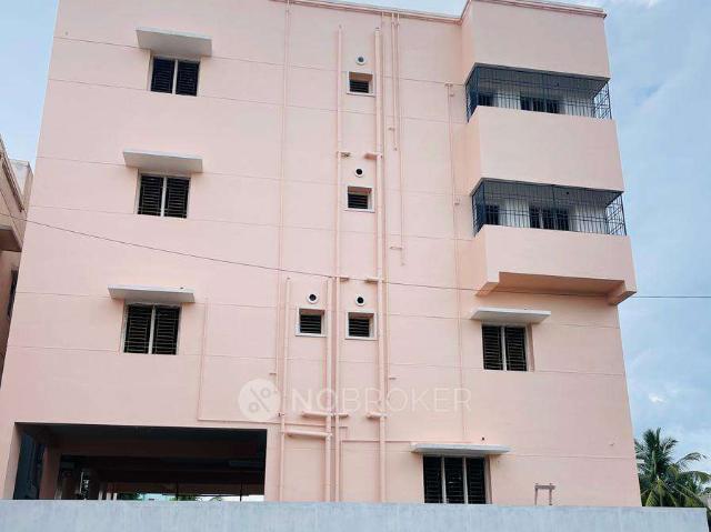 1 BHK Flat In Standalone Building for Rent In Medavakkam