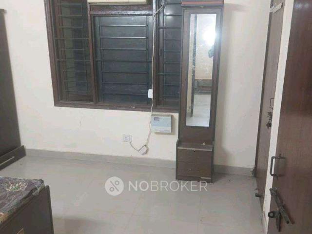 1 BHK Flat In Standalone Building for Rent In Saket