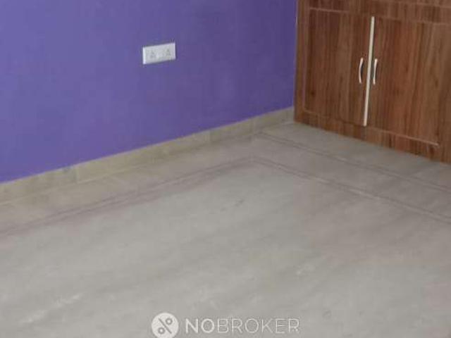 1 BHK Flat In Standalone Building for Rent In Sector 11