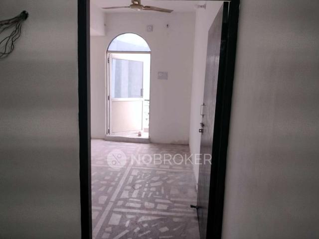 1 BHK Flat In Standalone Building for Rent In Sector 11