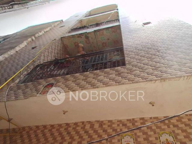 1 BHK Flat In Standalone Building for Rent In Sector 121
