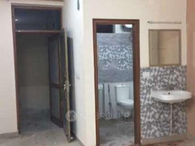 1 BHK Flat In Standalone Building for Rent In Sector 31
