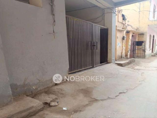 1 BHK Flat In Standalone Building for Rent In Sector 48