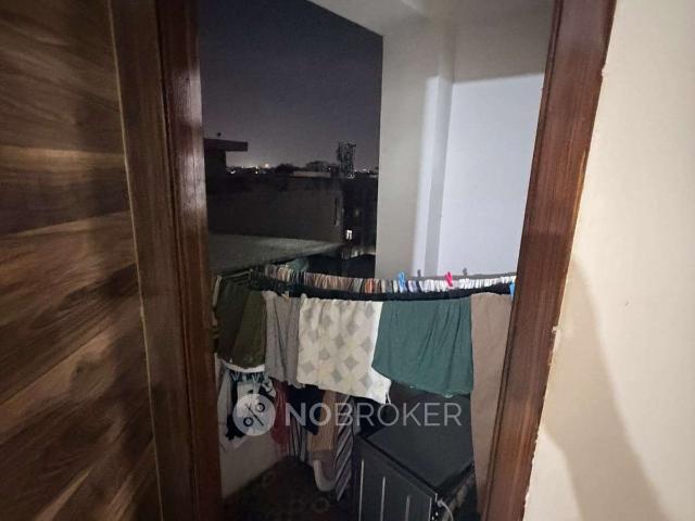 1 BHK Flat In Standalone Building for Rent In Sector 7