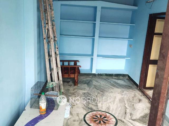 1 BHK Flat In Standalone Building for Rent In Porur