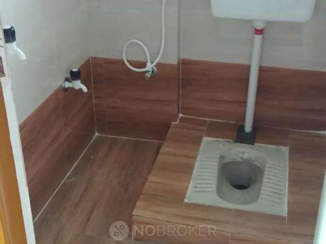 1 BHK Flat In Standalone Building for Rent In Tarnaka