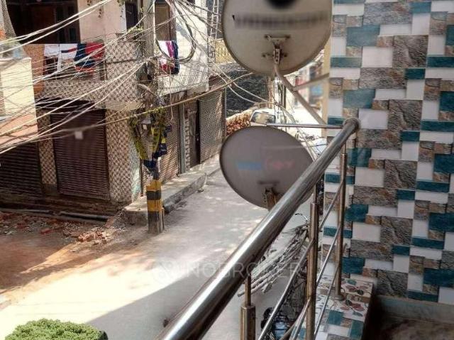 1 BHK Flat In Standalone Building for Rent In Uttam Nagar
