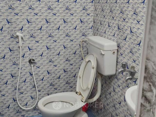 1 BHK Flat In Standalone Building for Rent In Velachery