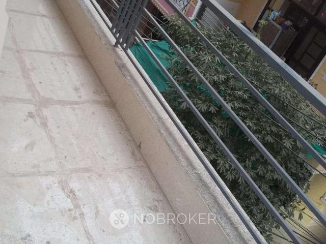 1 BHK Flat In Standalone Builidng for Rent In Palam Vihar E