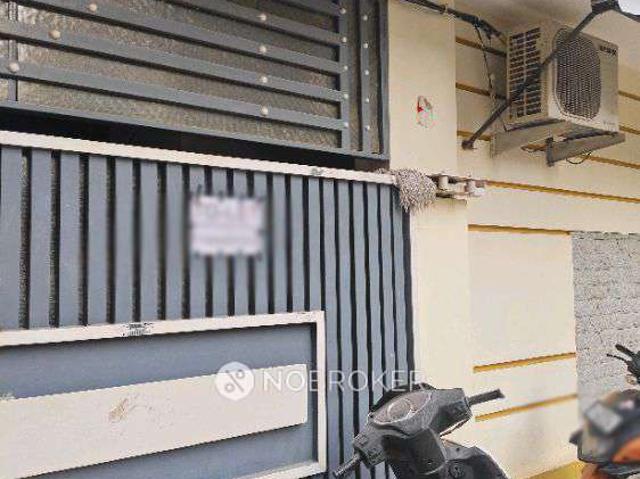 1 BHK Flat In Standalong Building for Rent In Gachibowli