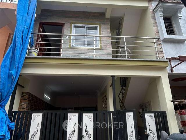 1 BHK Flat In Suchitra Nivas for Lease In Basaveshwar Nagar