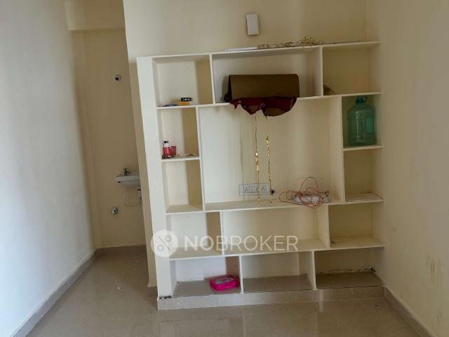 1 BHK Flat In Sultan Plaza for Rent In Marthanda Nagar