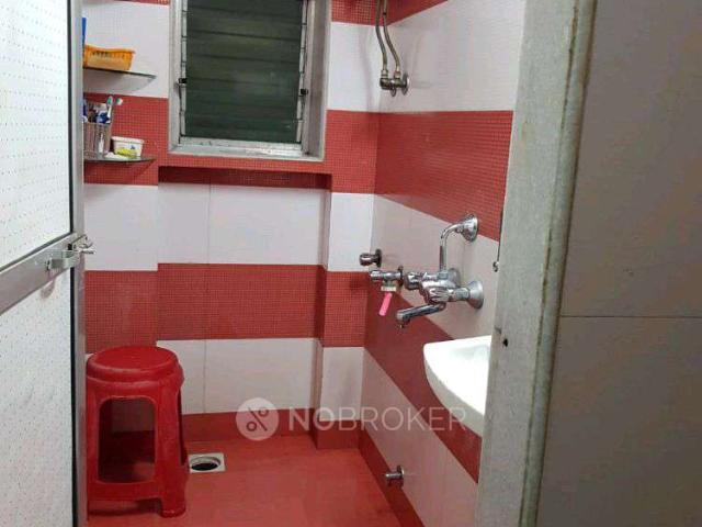 1 BHK Flat In Salamath Manzil for Lease In Mahim