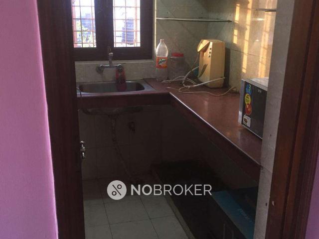 1 BHK Flat In Santushti Apartments for Rent In Vasant Kunj