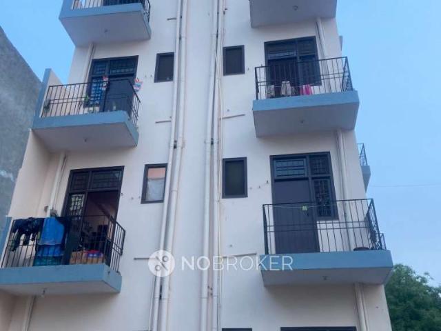 1 BHK Flat In Santi Memorial for Rent In Sector 51