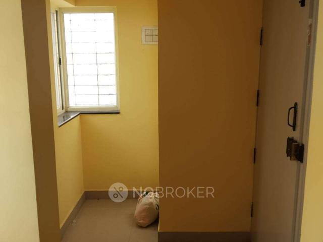 1 BHK Flat In Sb for Rent In Jayanagar no Lift