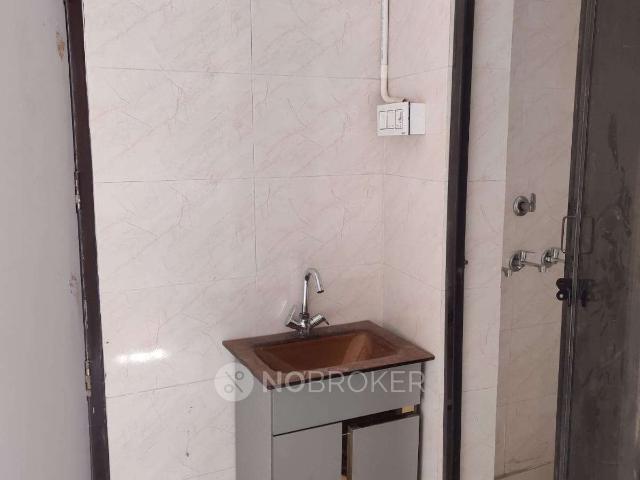 1 BHK Flat In Sb for Rent In Shalimar Bagh