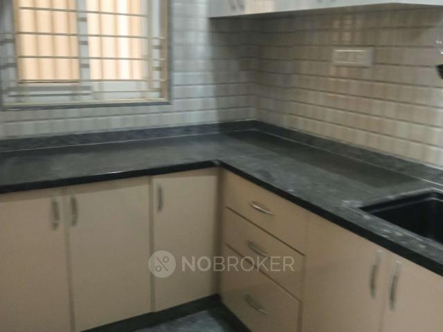 1 BHK Flat In Sb for Rent In Xpv9+v3p, Next To Vevakananda