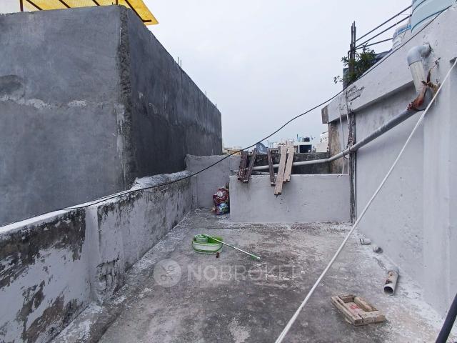 1 BHK Flat In Sfs Dda, Park View Apartments For Sale In Mayur Vihar Phase Iii