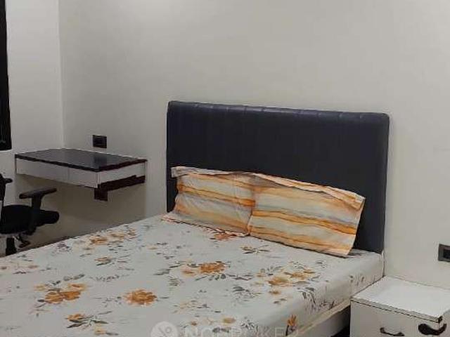 1 BHK Flat In Shabnam Building For Sale In Sion