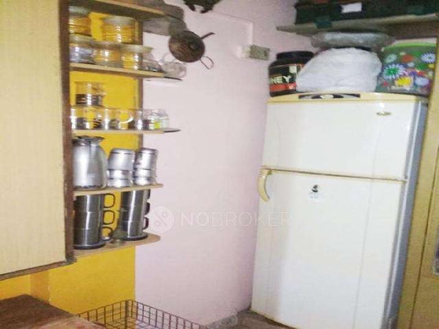 1 BHK Flat In Shakoor Manor Chs for Rent In Andheri West