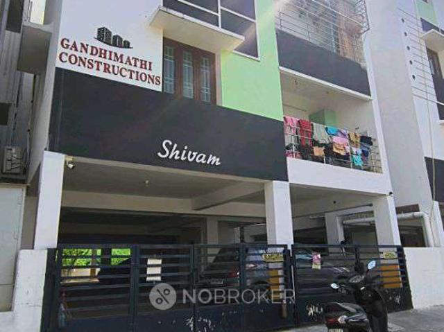 1 BHK Flat In Shiva Apartments for Lease In 3148, 1st Floor