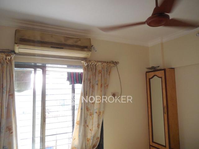 1 BHK Flat In Siddhivinayak Niwara, Lower Parel For Sale In Lower Parel