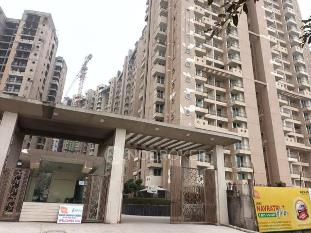 1 BHK Flat In Sikka Karnam Greens for Rent In Sector 143