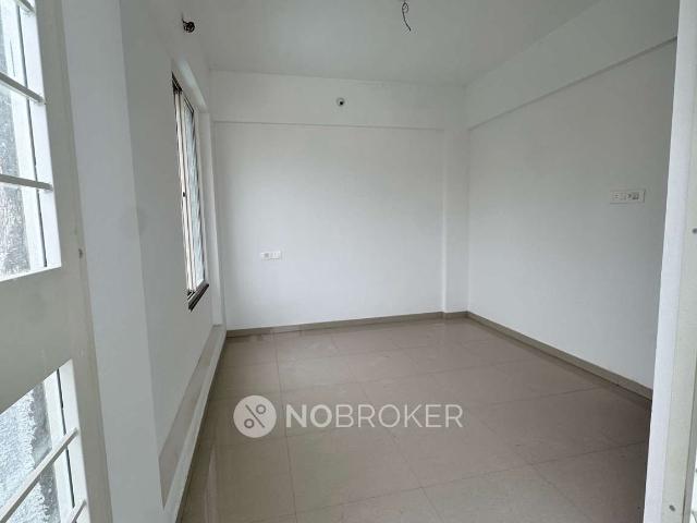 1 BHK Flat In Silver Oak Society For Sale In Rahatani