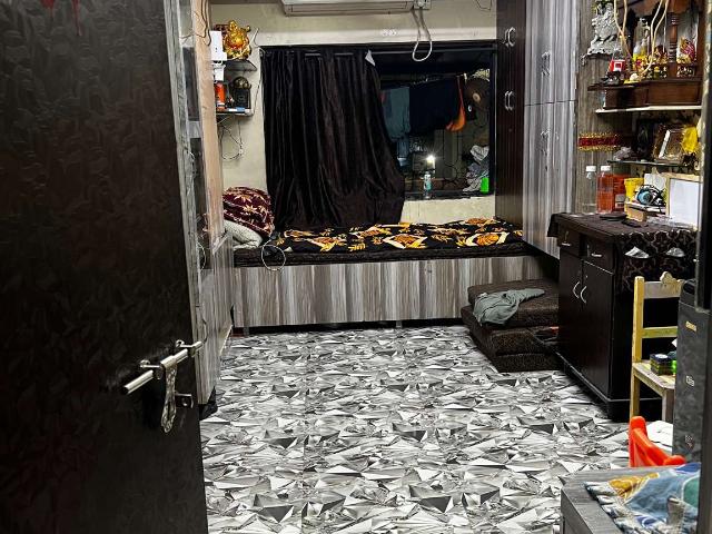 1 BHK Flat In Sra Apartment For Sale In Mahalakshmi