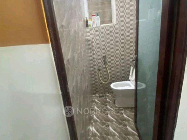 1 BHK Flat In Sri Lakshmi Nilayam for Rent In 33a, Thanthai Periyar Nagar, Bharathi Nagar, Tharamani, Chennai, Tamil Nadu 600113, India