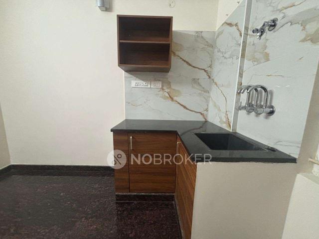 1 BHK Flat In Srinidhi Apartments for Rent In Koramangala