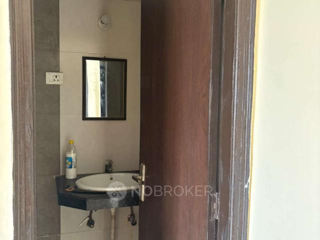 1 BHK Flat In The Hyde Park, Sector 78 for Rent In Hyde Park