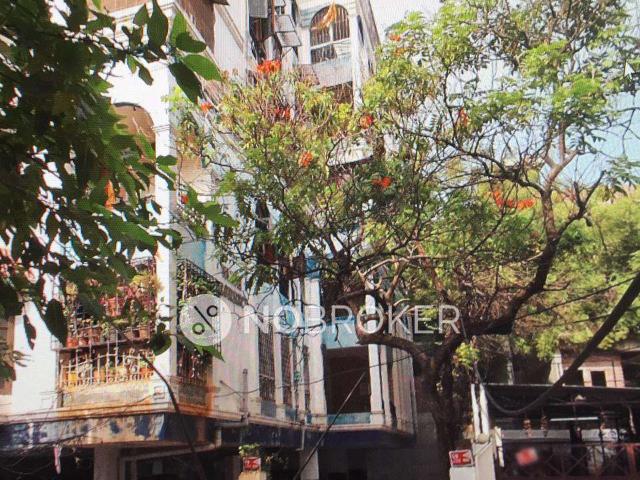 1 BHK Flat In Vanch Residency for Rent In Banjara Hills