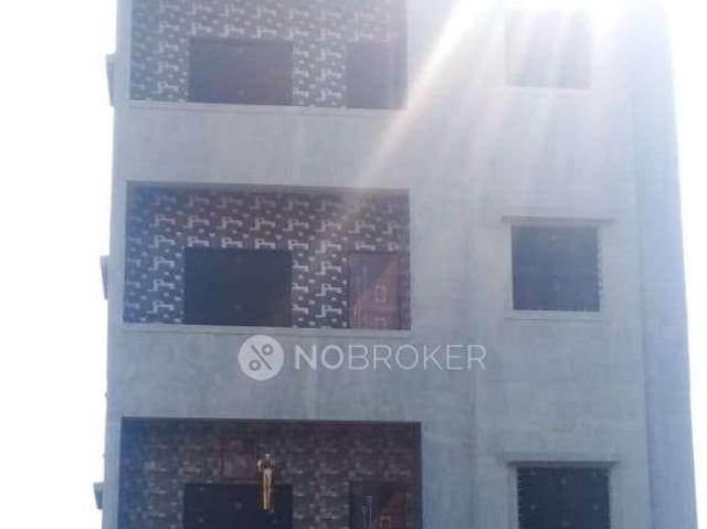 1 BHK Flat In White Building for Rent In Hadapsar