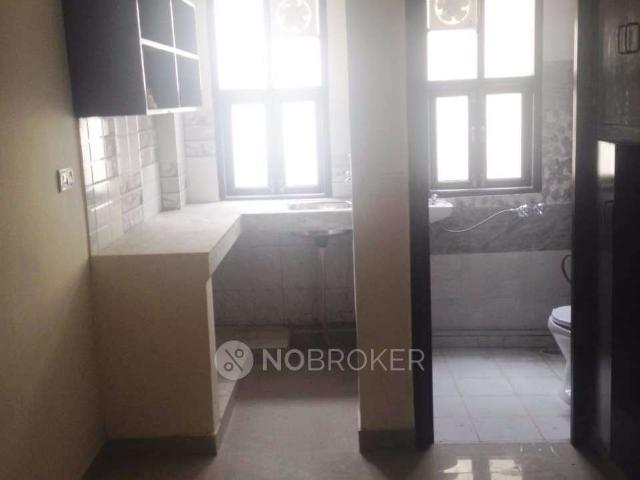 1 RK Flat In Yadav Bhavan for Rent In Sector 52
