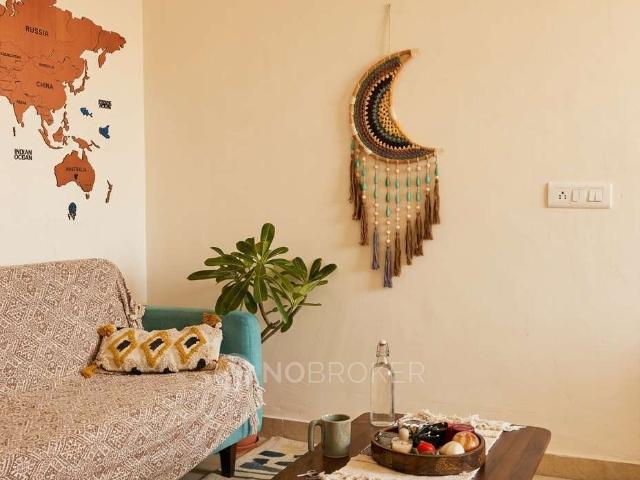 1 BHK Flat In 14th Avenue for Rent In Gaur City 2