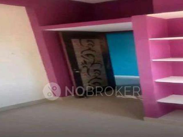 1 BHK Flat In Selvamahalakshmi Illam for Lease In Vanathura