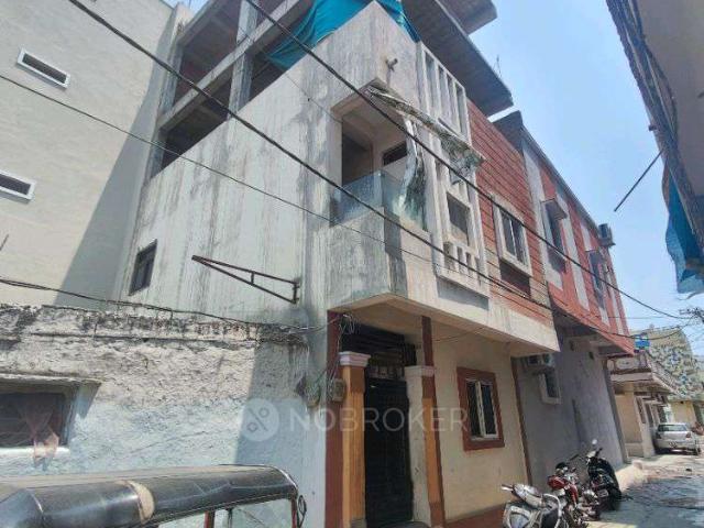 1 BHK House For Sale In Borabanda