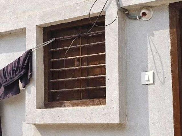 1 BHK House For Sale In Hafeezpet