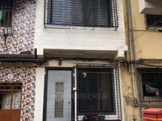 1 BHK House For Sale In Kandivali West