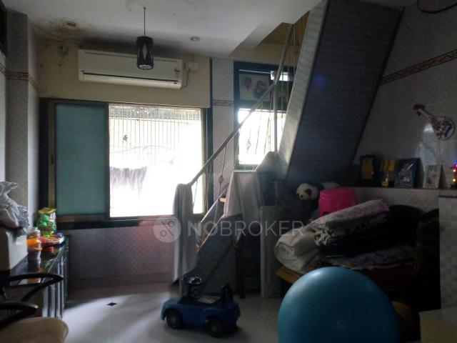 1 BHK House For Sale In Mahim West