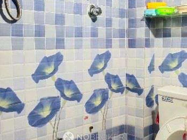 1 BHK House For Sale In Malad East