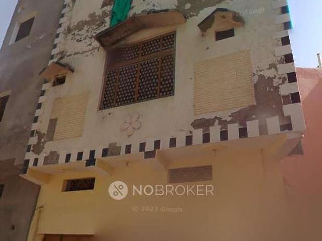 1 BHK House For Sale In Rohini