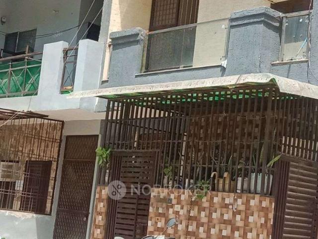 1 BHK House For Sale In Sector 52