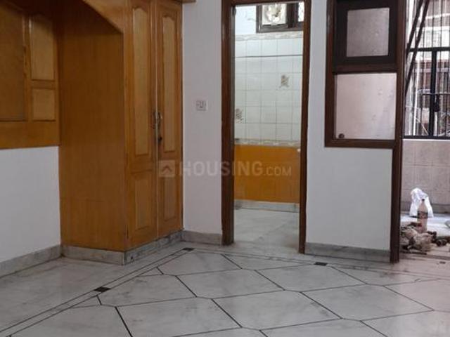 1 BHK Independent Builder Floor in Mukherjee Nagar for rent New Delhi. The reference number is 18351122